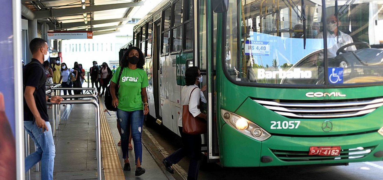 Assembleia final decide sobre paralisação de ônibus em Salvador 