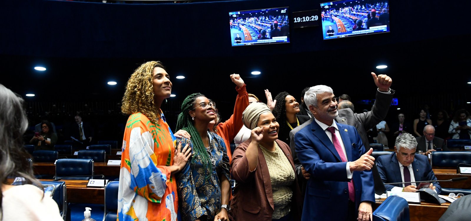 Senado aprova renovação das cotas raciais em concursos públicos