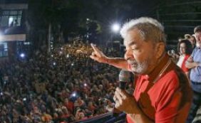 Lula presta depoimento por duas horas sobre a Lava Jato em Brasília