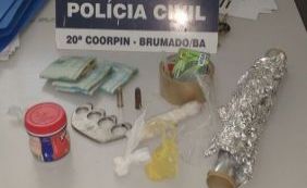 Casal é preso em Brumado com droga e dinheiro em residência