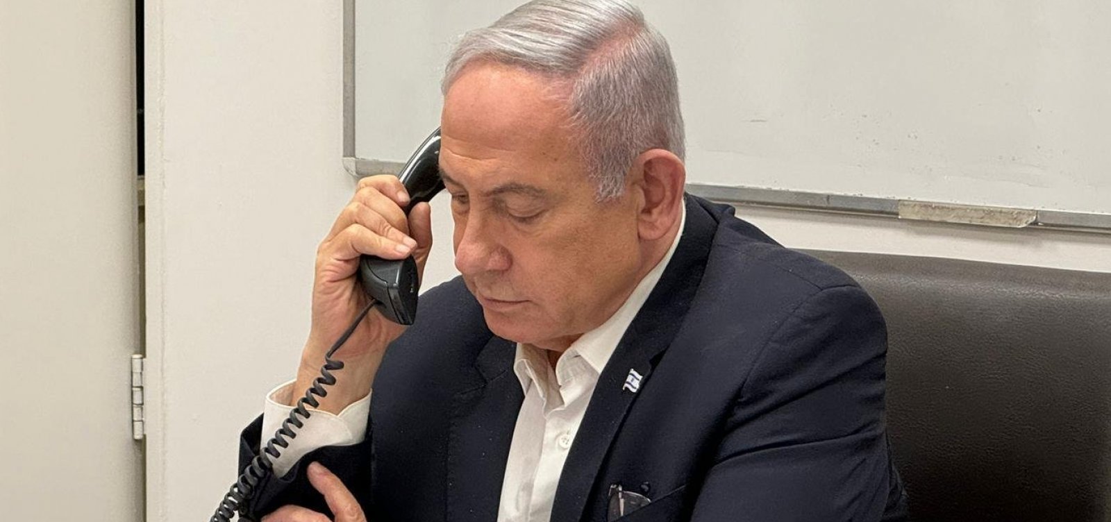 Ministro do gabinete de guerra de Israel, Benny Gantz, renuncia ao cargo
