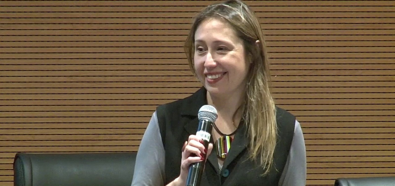 Glifosato: geógrafa explica uso do agrotóxico que pode ter matado 40 cães no RJ