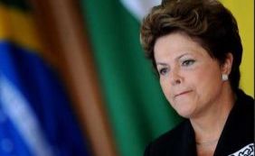 Dilma Rousseff se aconselha com marqueteiro que trabalhou com Aécio 