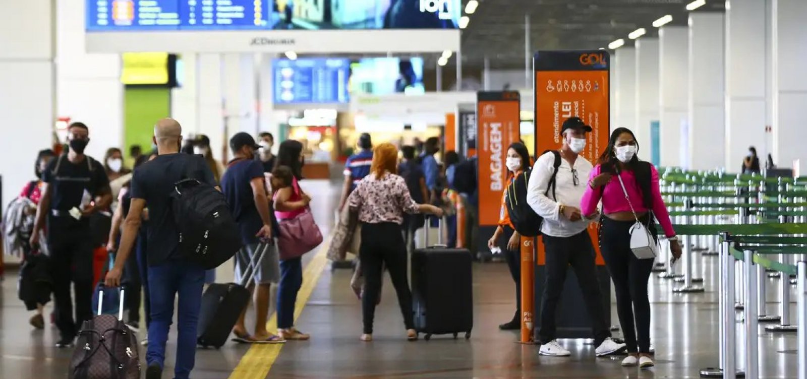 Brasil tem alta de 8,6% no número de turistas estrangeiros 