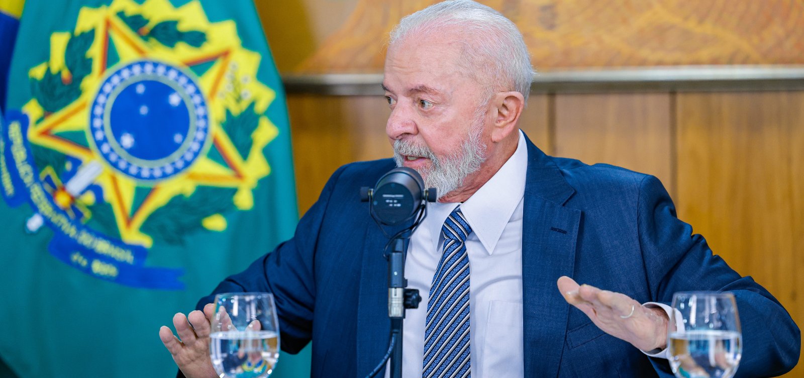 Lula desconsidera descartar reajuste anual do salário mínimo 
