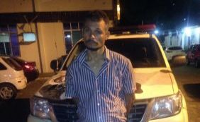 Suspeito de assaltar 50 casas em Vilas do Atlântico é preso na Estrada do Coco