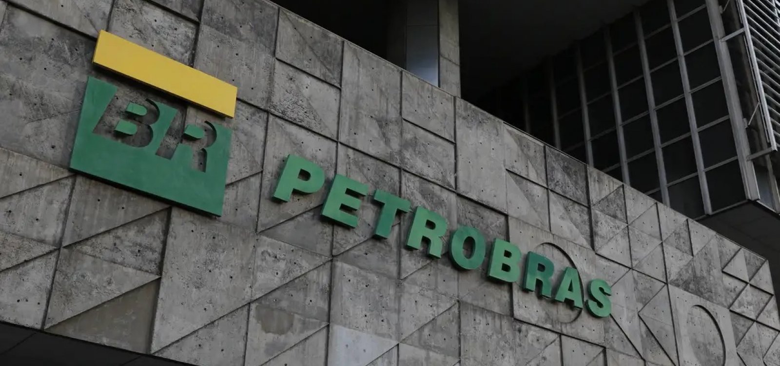 Petrobras terá quatro mulheres na diretoria da estatal