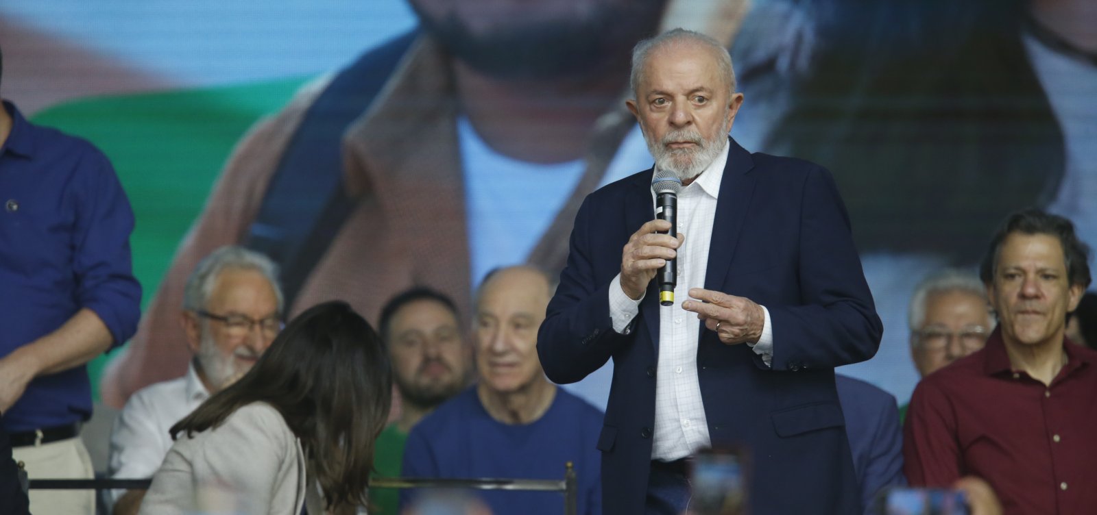 Lula diz que tentativa de golpe na Bolívia tem relação com lítio e outros minérios 