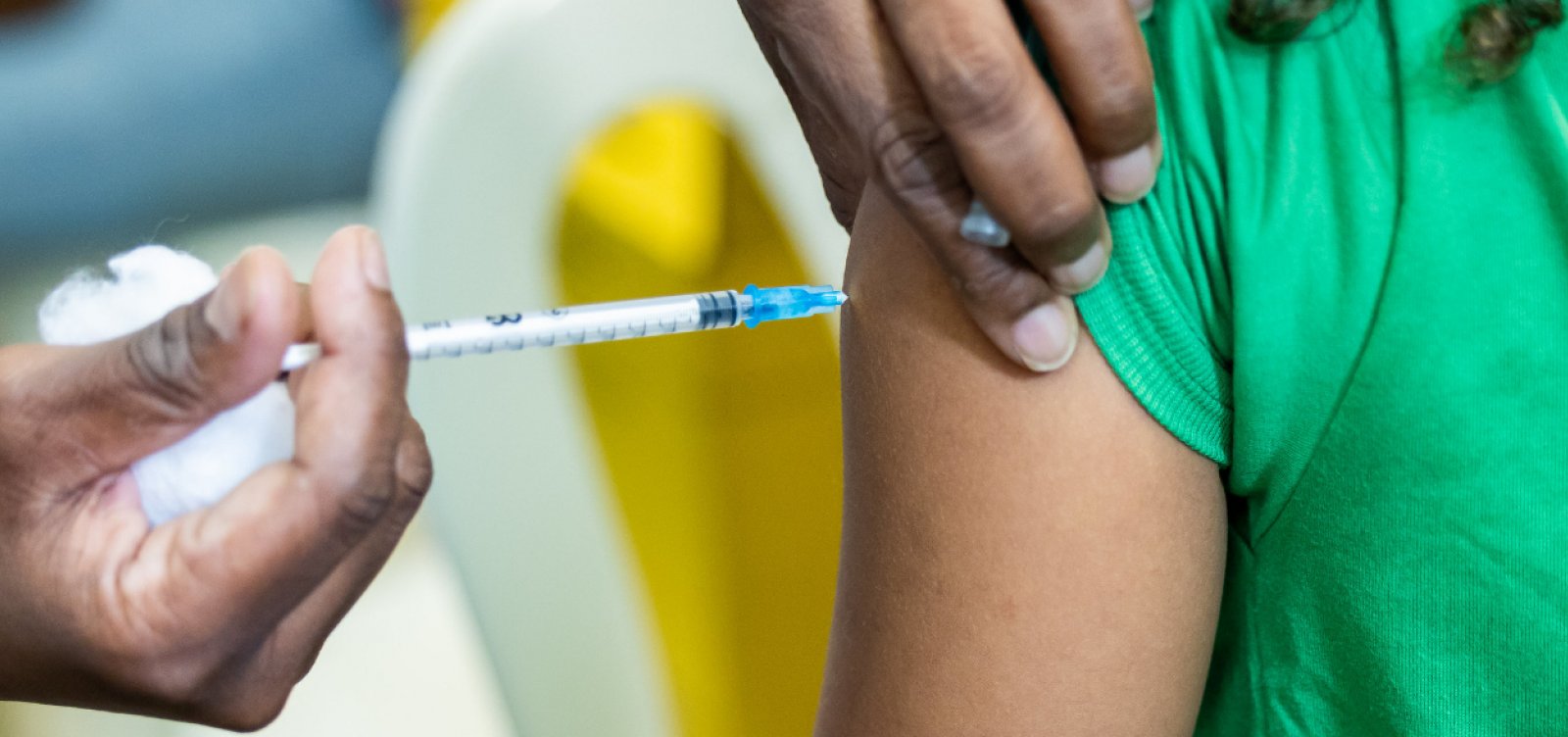 Saúde anuncia ampliação do público para vacinação contra HPV para pessoas com PrEP 