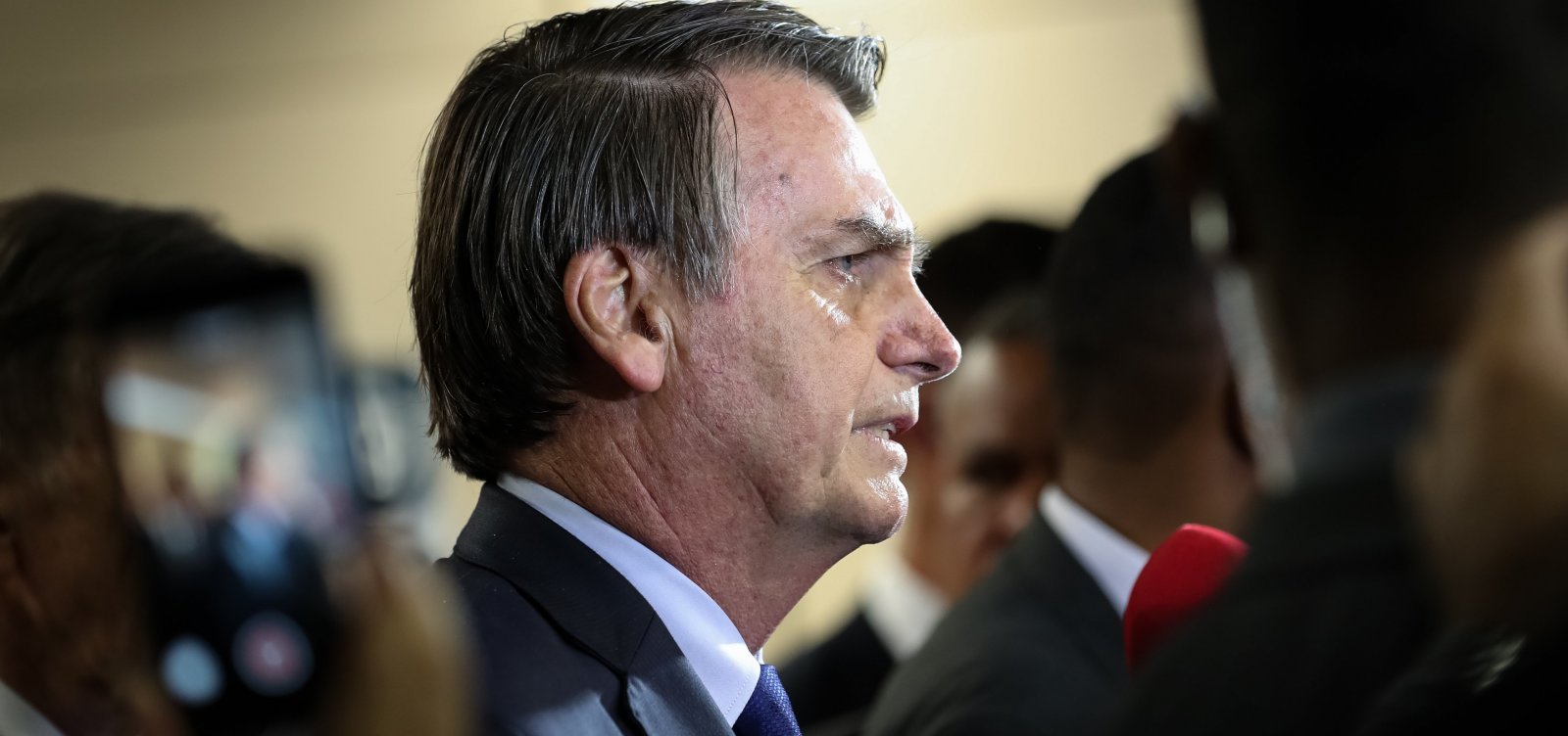 Polícia Federal entrega ao Supremo relatório que indiciou Bolsonaro