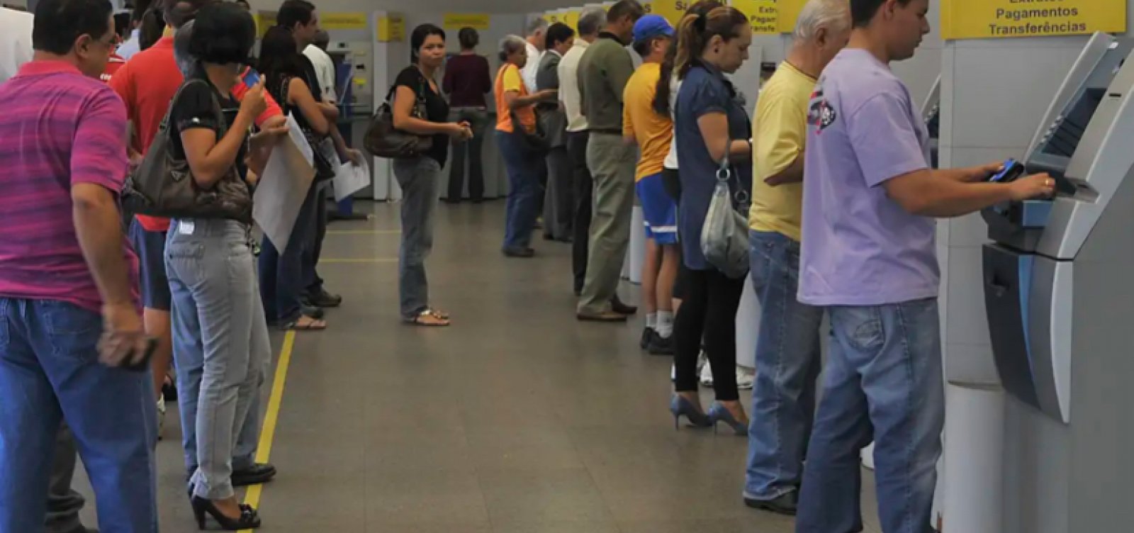 Extratos bancários vão ser padronizados a partir de segunda-feira