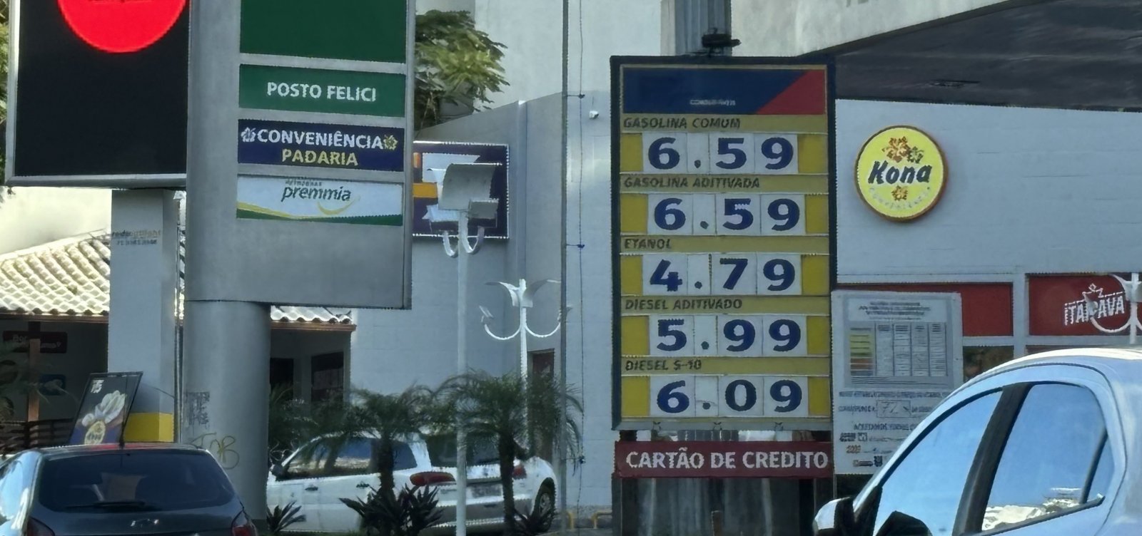 Gasolina em Salvador aumenta pela terceira vez no ano e revolta consumidores
