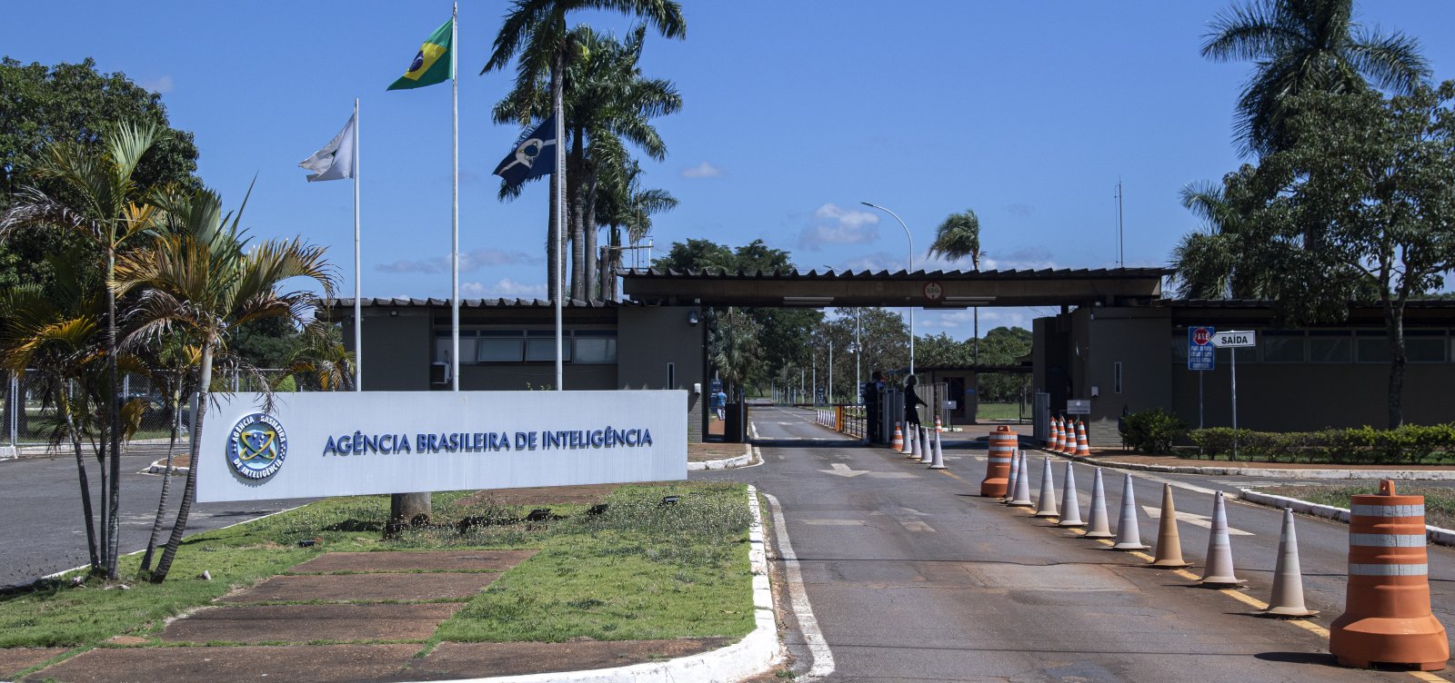 PF cumpre mandado de prisão sobre espionagem ilegal na Abin no governo Bolsonaro 