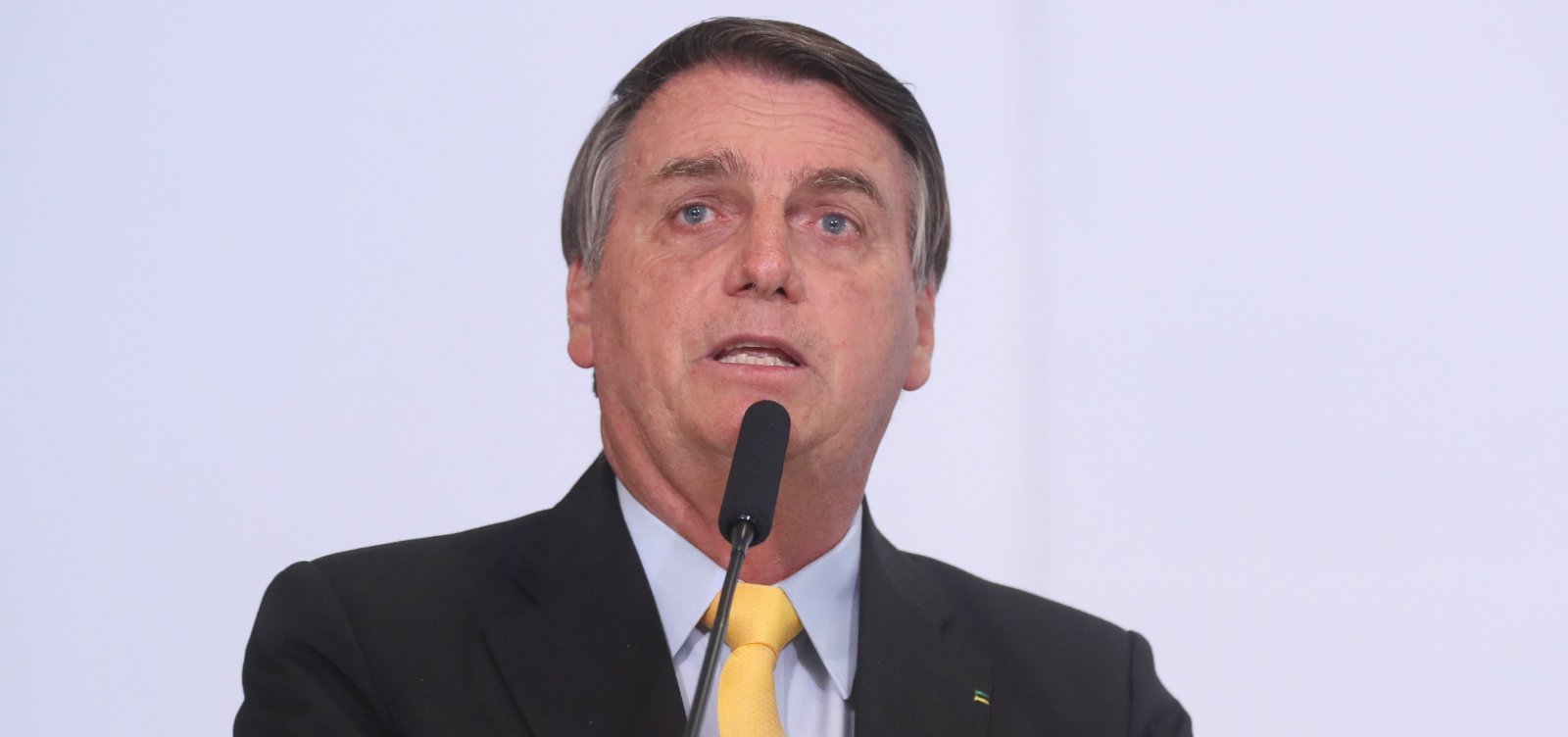 Governo americano diz não saber se Bolsonaro apresentou cartão de vacina para entrar no país