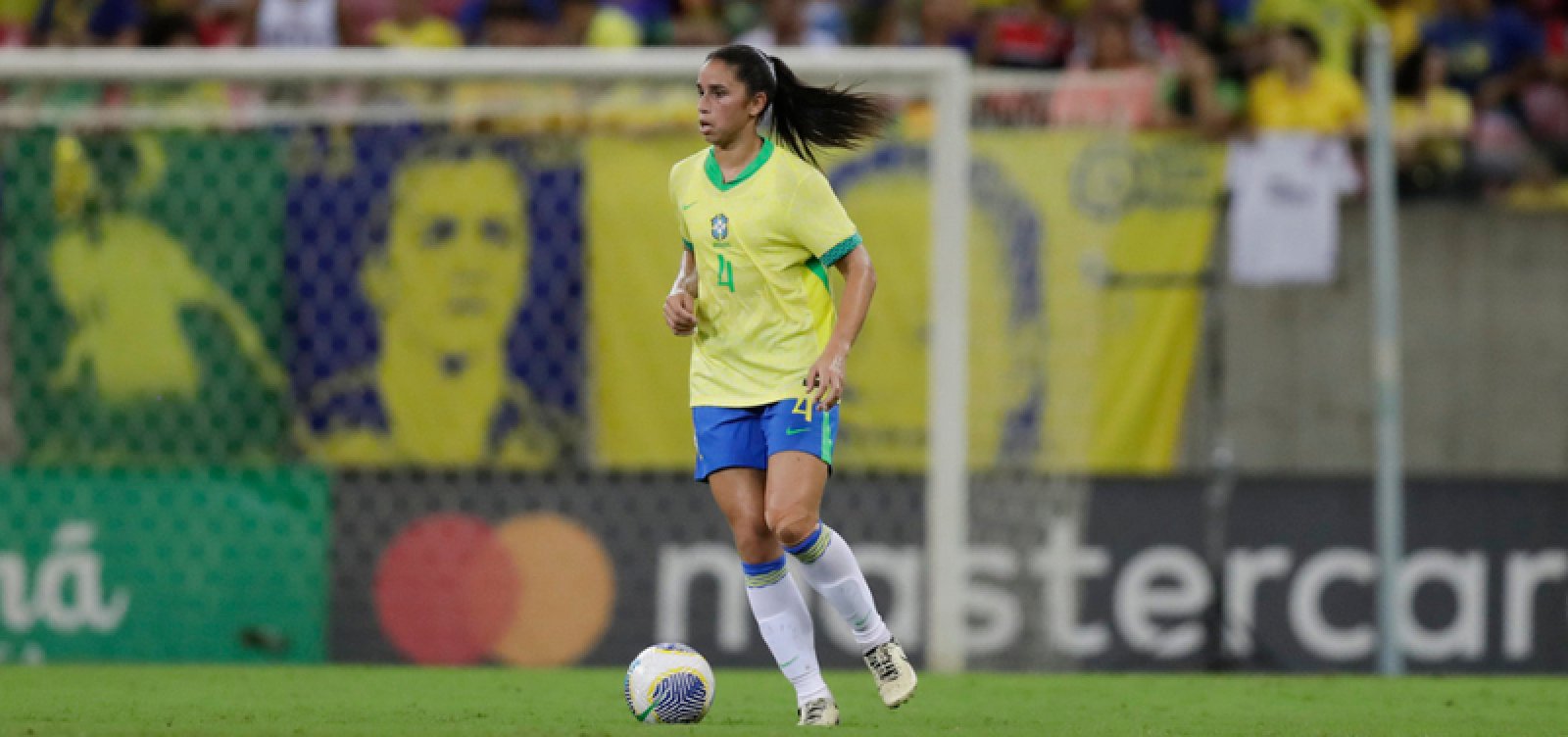 Com baiana na equipe, Seleção de Futebol Feminina estreia nesta quinta nas Olimpíadas
