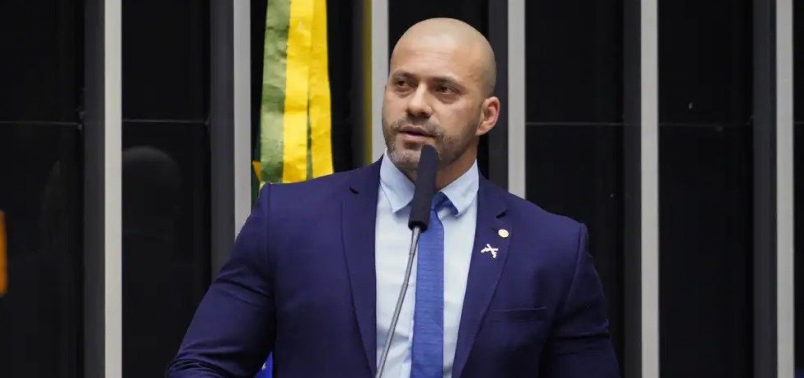 Defesa de Daniel Silveira volta a pedir progressão para o semiaberto