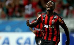 Vitória está próximo de acertar o retorno do zagueiro Kanu