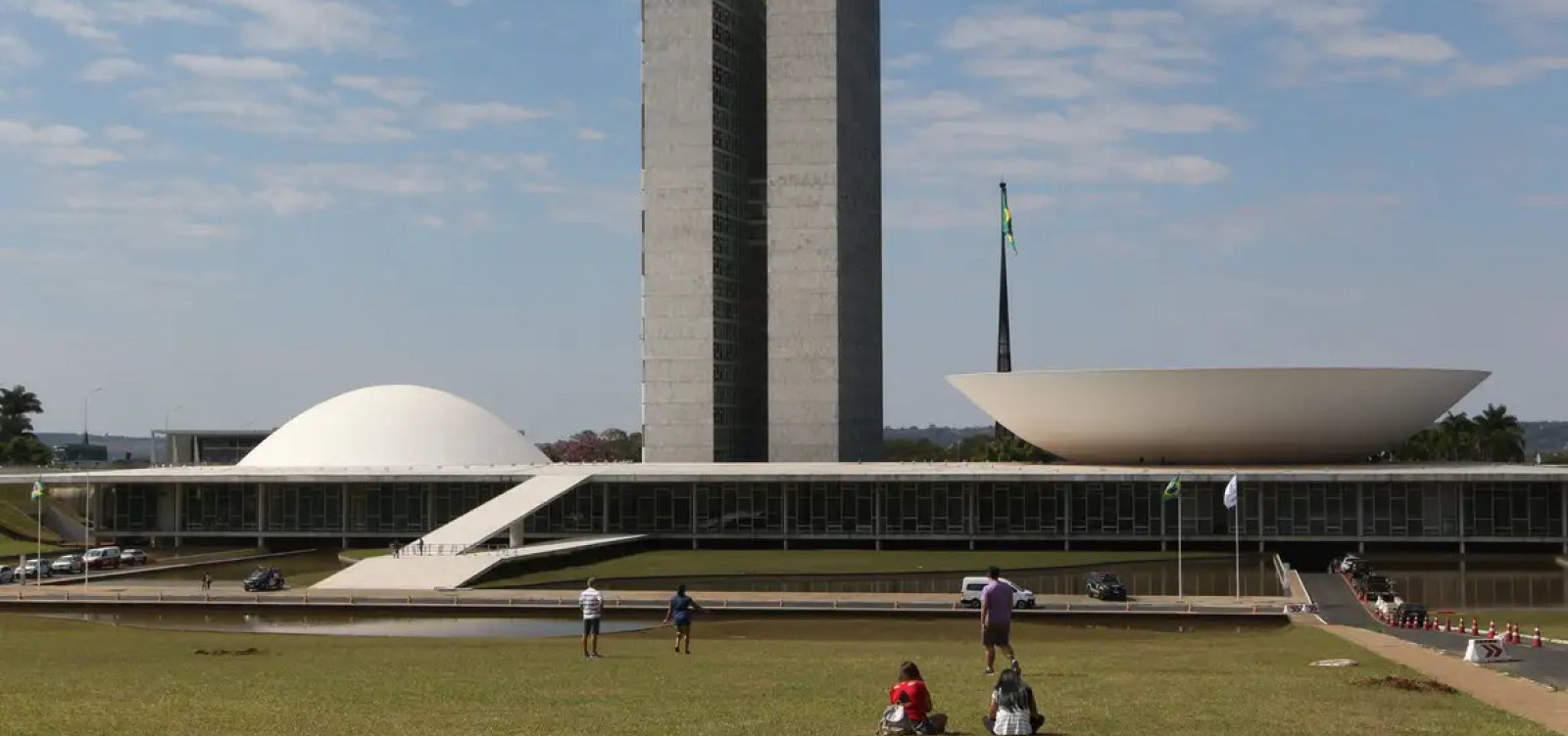 Violência política afeta 64% dos parlamentares eleitos por de movimentos sociais, diz estudo