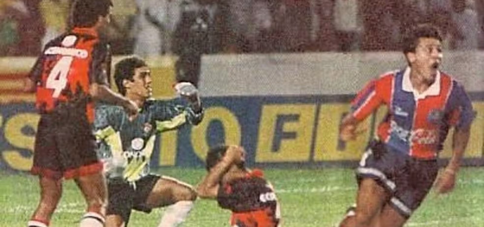 Há 30 anos, Raudinei entrava para a história do BaVi com gol no último minuto