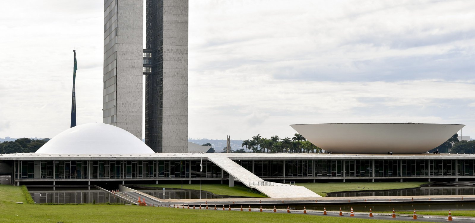 Senado vota nesta quarta-feira programa para estados quitarem dívidas