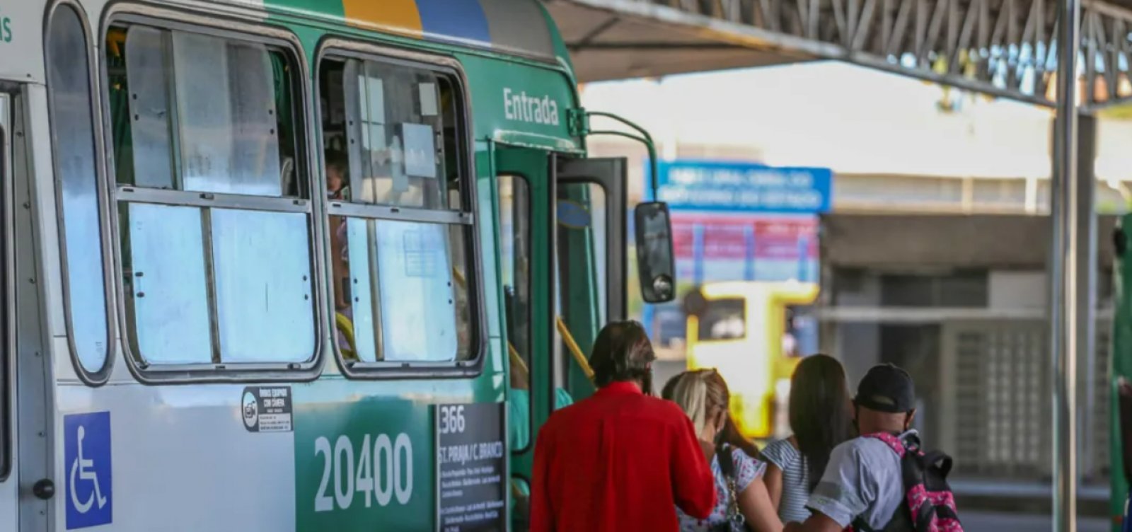 Semob monta esquema especial de transporte para domingo de aplicação do CNU 