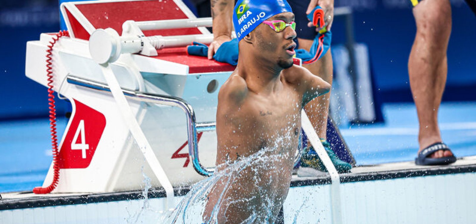 Gabrielzinho conquista primeiro ouro do Brasil nas Paralimpíadas