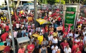 Manifestantes já estão no Campo Grande; expectativa é de 20 mil pessoas