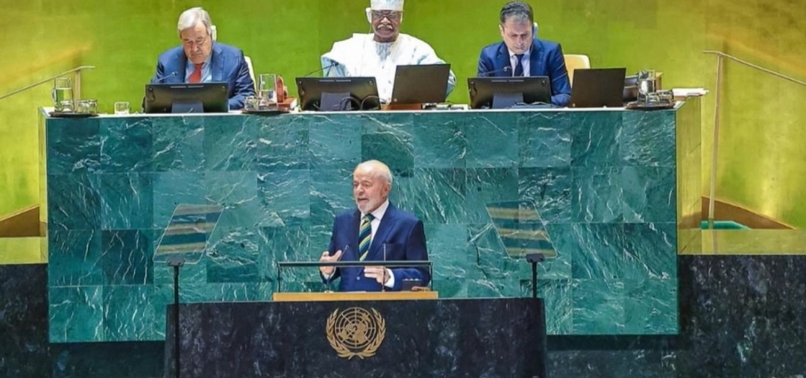 Lula diz que vive o "melhor momento de sua vida" durante premiação em Nova York