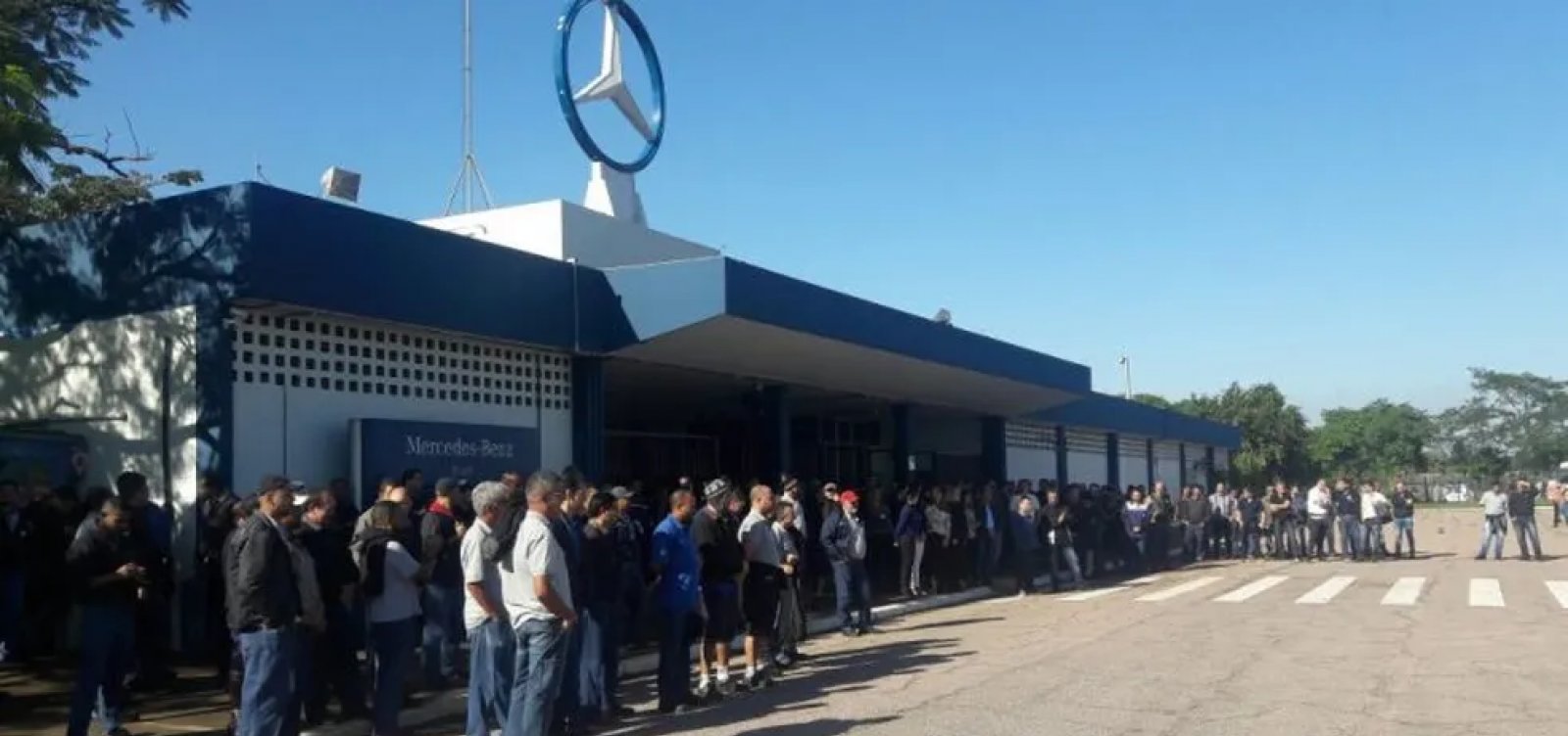 Mercedes-Benz é condenada em R$ 40 milhões por discriminação e humilhação a trabalhadores lesionados