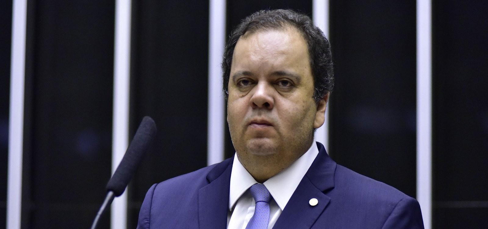 Novas costuras de Elmar mantêm sobrevida da candidatura à presidência da Câmara, garantem aliados