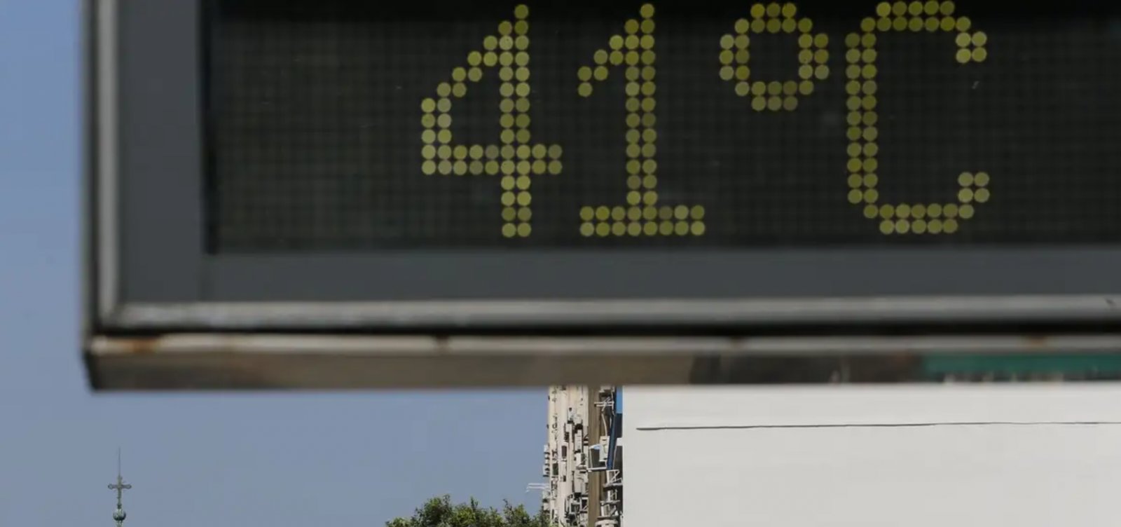 Mais de 160 cidades da Bahia estão com alerta para onda de calor, alerta Inmet 