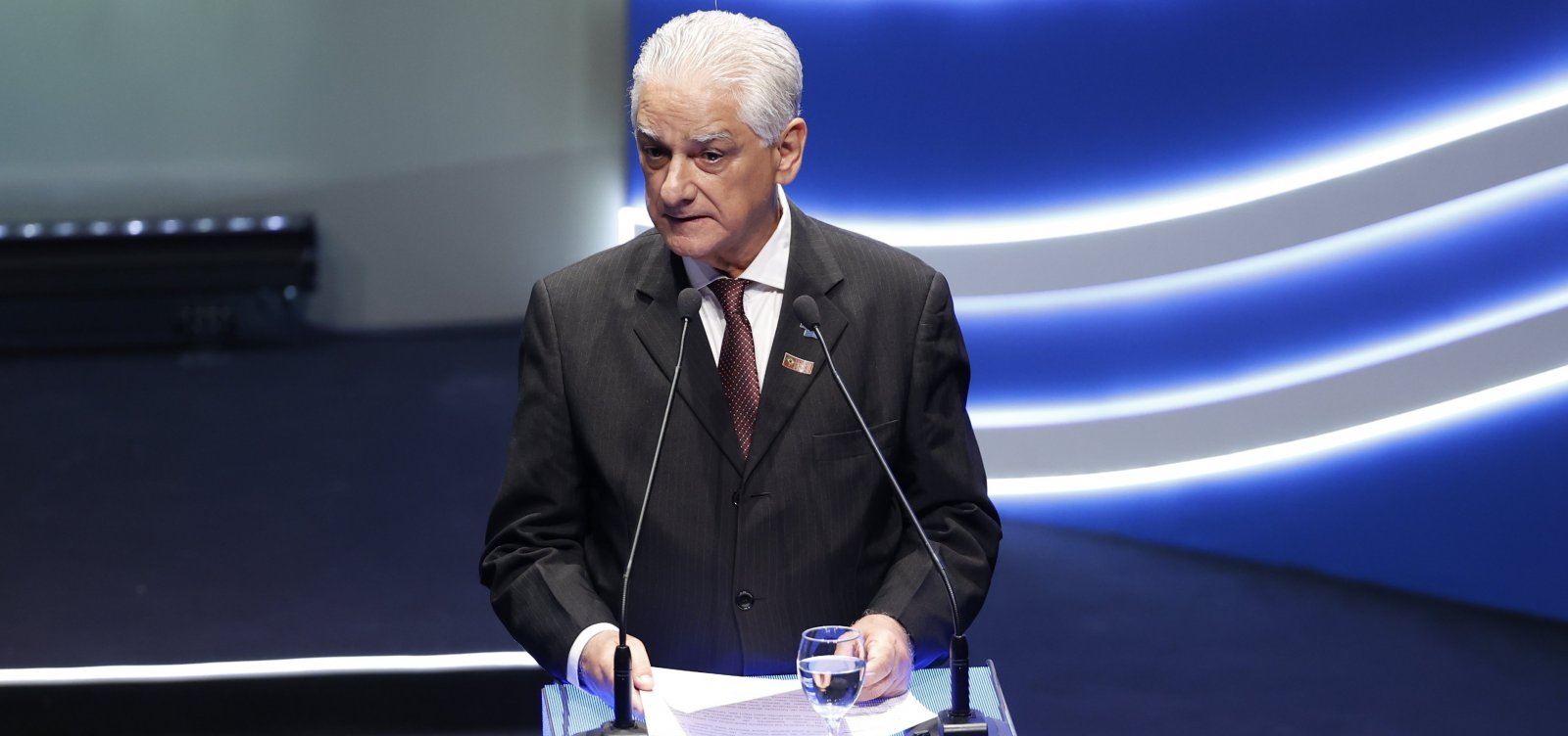 Presidência da Firjan é assumida por Luiz Césio Caetano