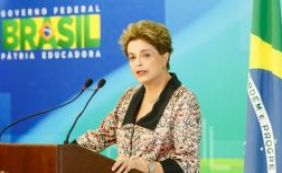Dilma lamenta homenagem de Bolsonaro a torturador da ditadura: "Terrível"