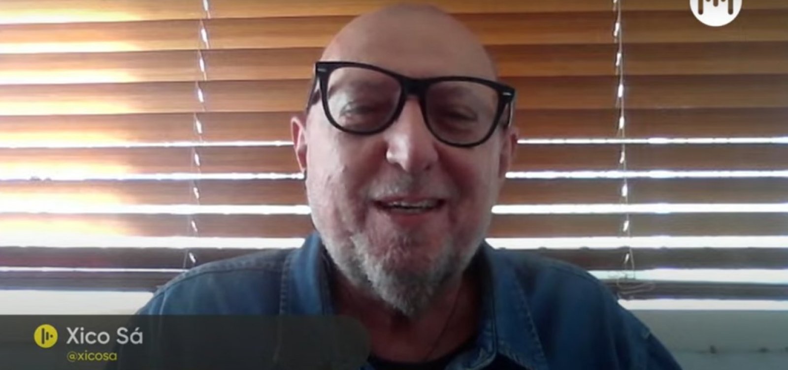 "Jogatina que tenta enganar", diz jornalista sobre bets no Brasil