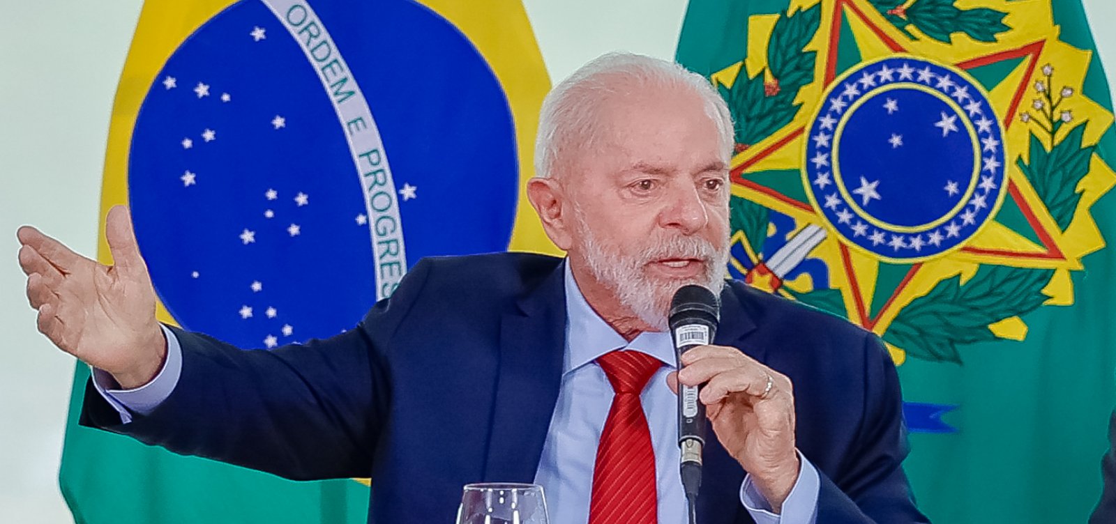 Hospital afirma que Lula está estável e ‘apto a exercer rotina de trabalho’ após queda