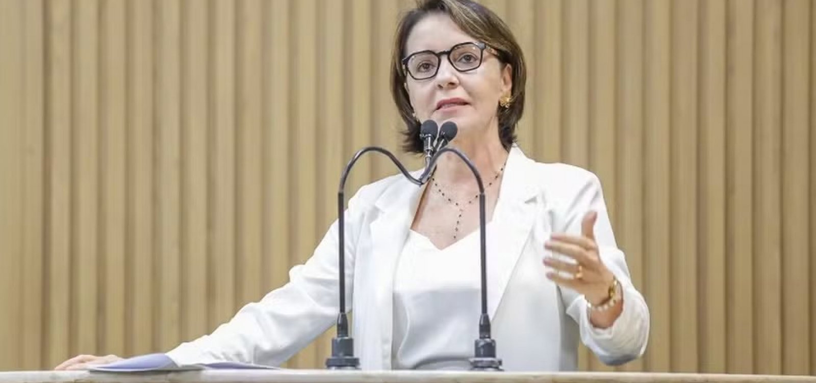 Emília Corrêa é a primeira mulher eleita prefeita de Aracaju
