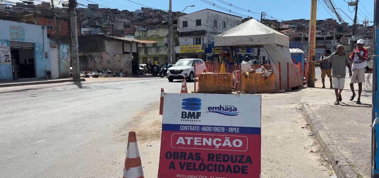 Repórter Metropole: Obra da Embasa na Av. San Martin gera transtornos para população 