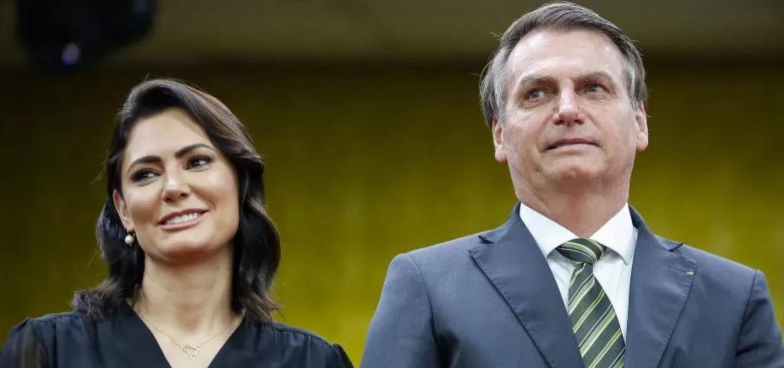 Bolsonaro diz que Michelle planeja se candidatar ao Senado em 2026