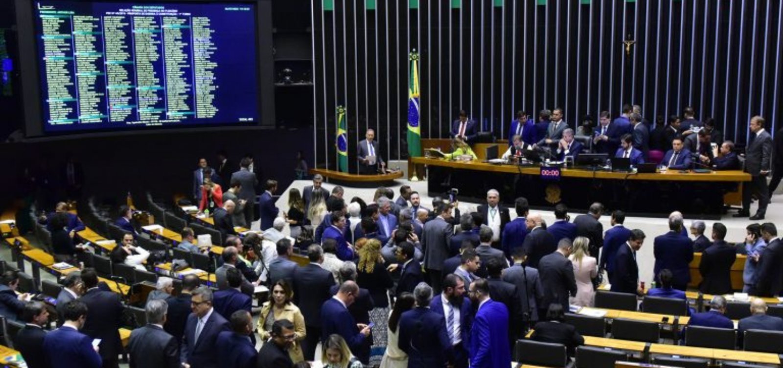 Senado aprova registro nacional de condenados por pedofilia e estupro