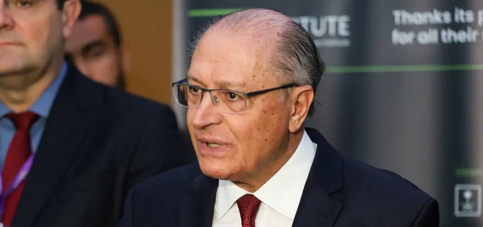 Governo considera aplicação de 10% do PIB em educação, diz Alckmin