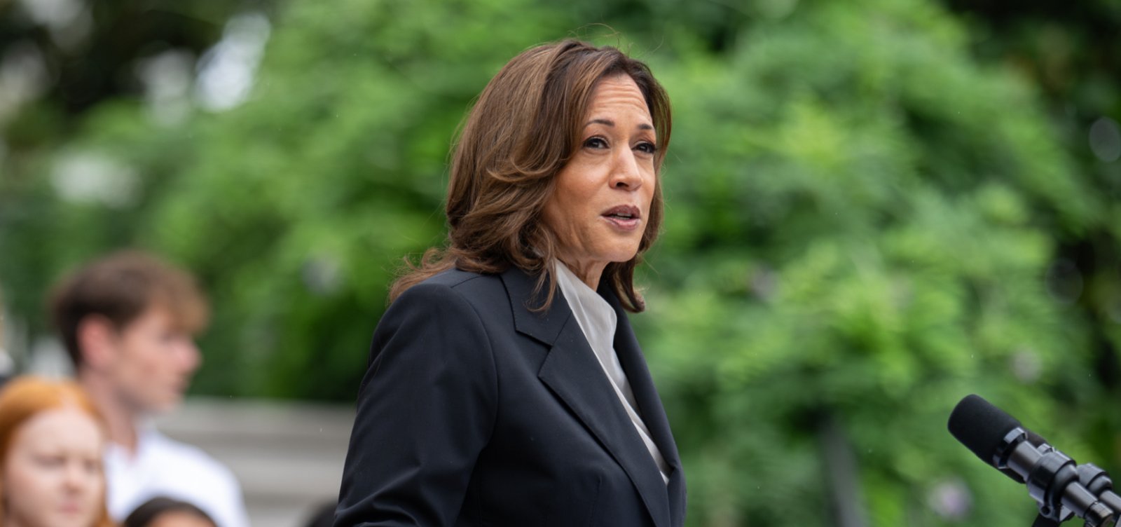 Kamala Harris liga para Trump e reconhece derrota nas eleições dos EUA