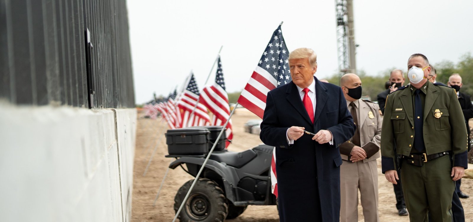 Trump diz em 1ª entrevista após vitória que levará adiante plano de deportação em massa