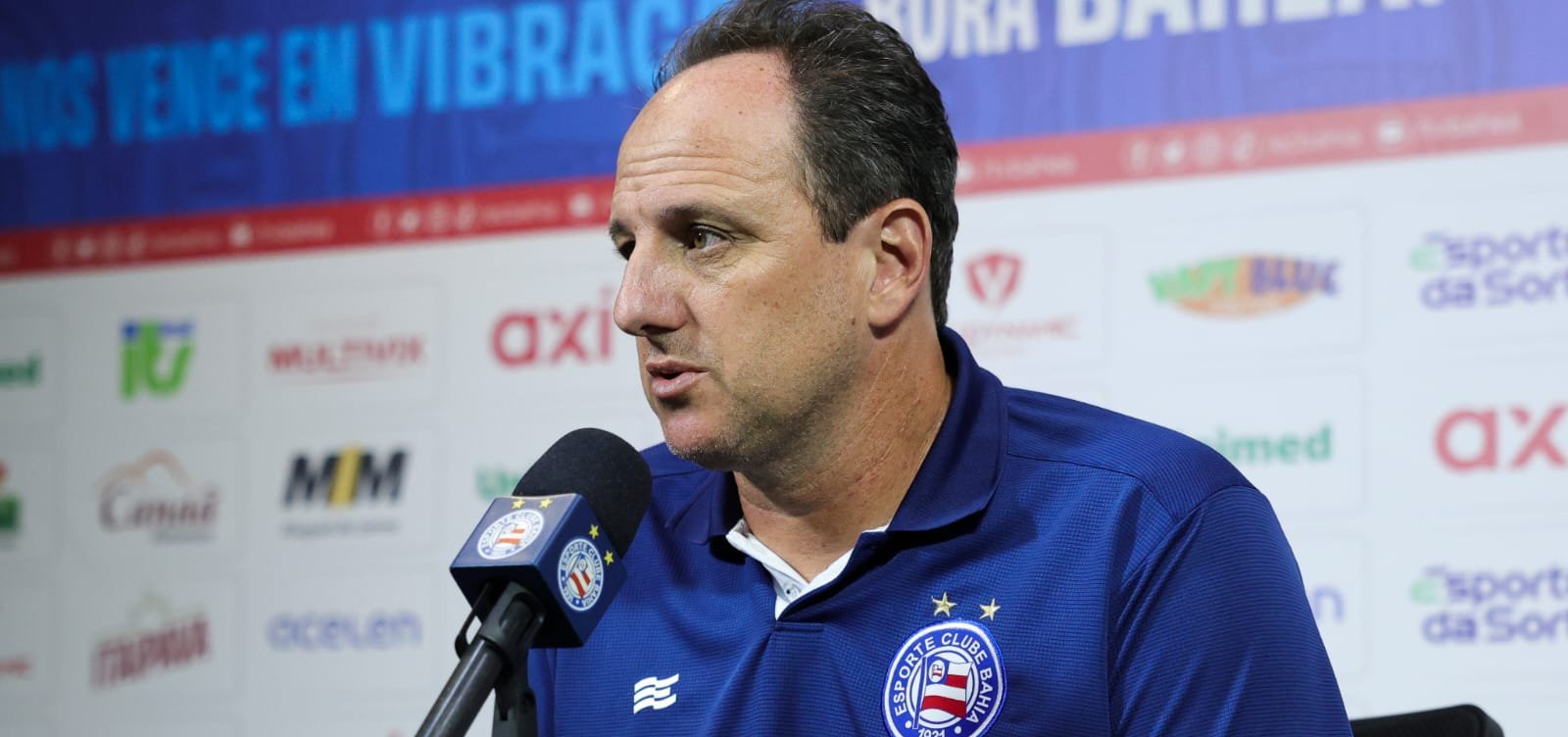 Bahia está sem confiança, diz Rogério Ceni após derrota de virada