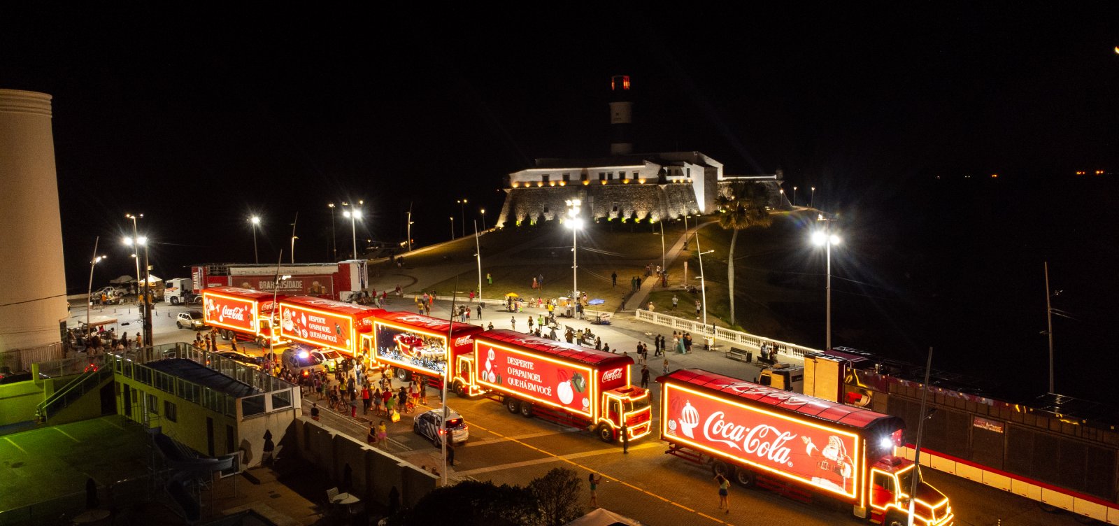 Caravanas de Natal da Coca-Cola farão apresentações gratuitas na Bahia