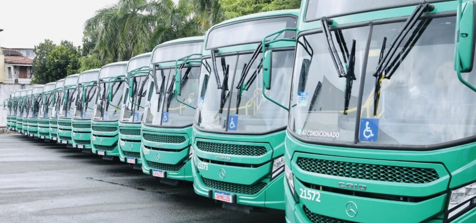 Ônibus voltam a circular em Cajazeiras 11 após deslizamento de terra