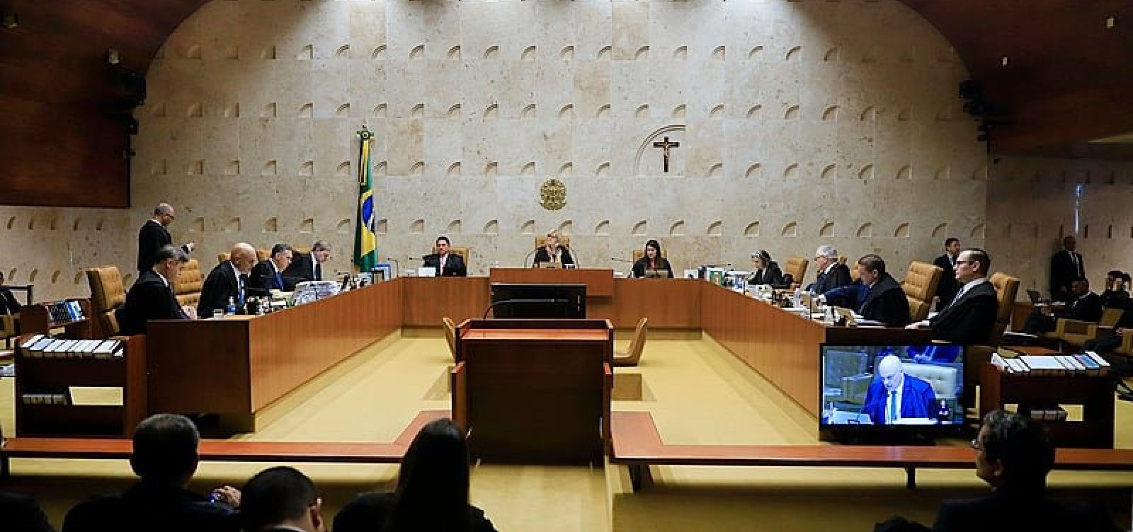 STF forma maioria para permitir símbolos religiosos em prédios públicos