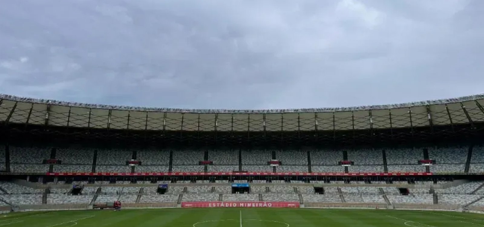 CBF mantém jogo entre Cruzeiro e Palmeiras com portões fechados