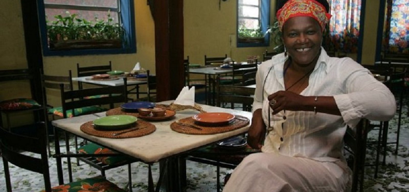 Morre a cozinheira Neide Santos, do Zanzibar, musa inspiradora de Gil e Caetano