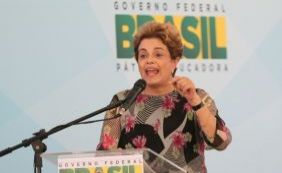"O mais estranho é que quem me julga é corrupto", diz Dilma sobre Cunha