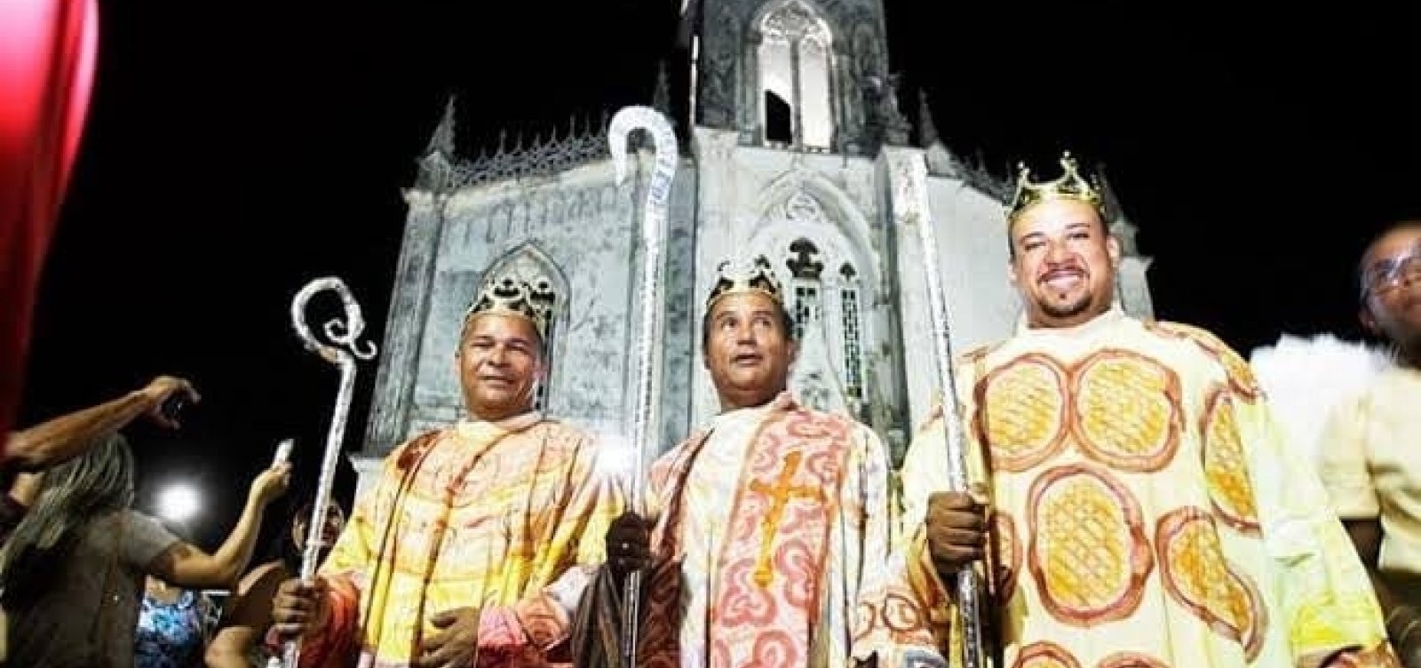 Festa de Reis tem tríduo, desfile dos Ternos, missas e coral na Lapinha